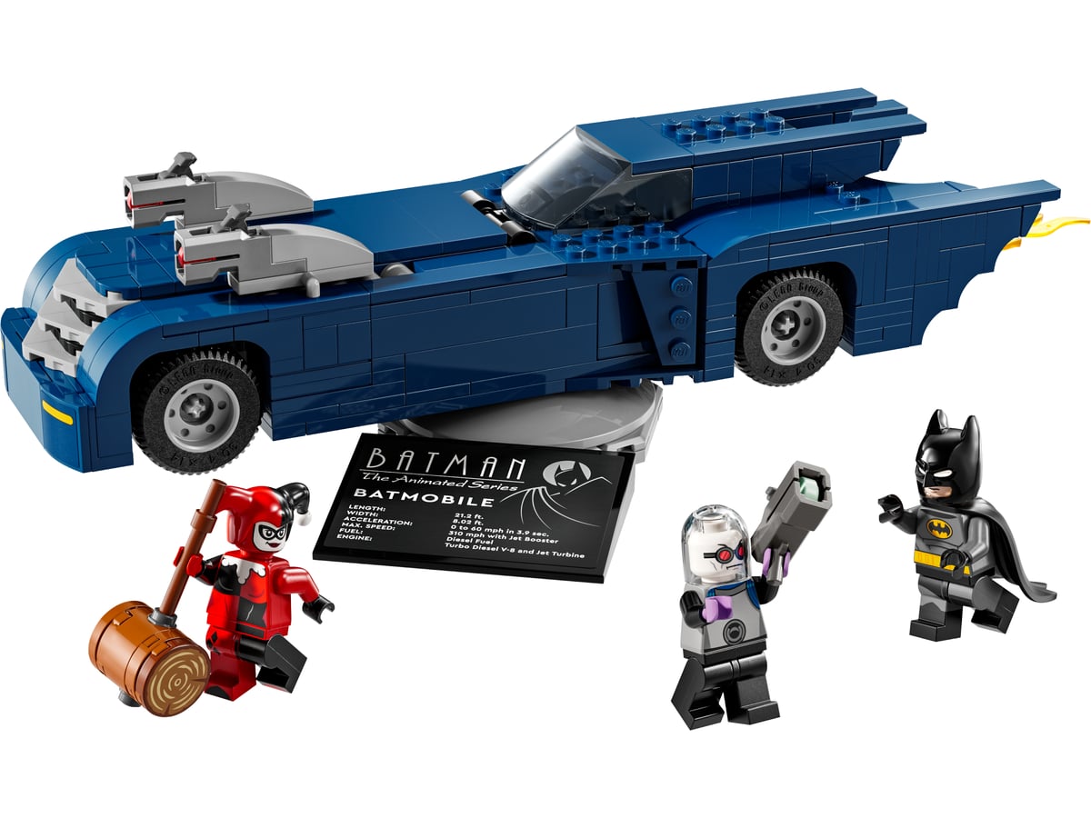 DC : Batman et la Batmobile contre Harley Quinn et Mr. Freeze