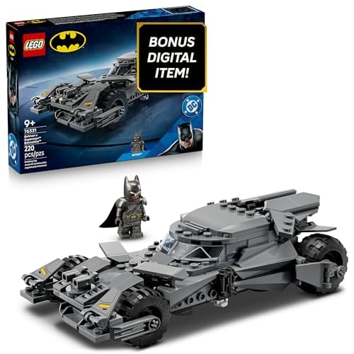 DC : la Batmobile de Batman contre Superman
